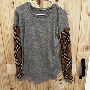 Grey Sweater with Design on Sleeves